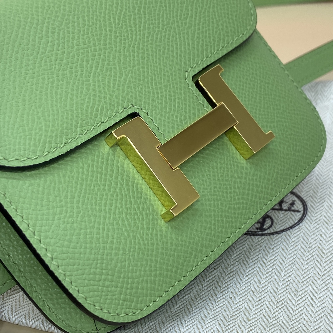 Hermes Constance Slim Wallet Belt Bag In Green Kiwi Epsom Leather